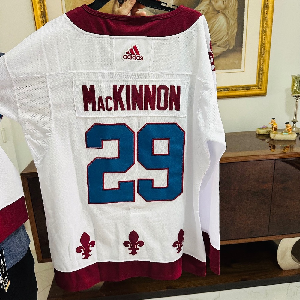 Nathan MacKinnon Stanley Cup 29 Colorado Avalanche White Jersey Retro Mens L/XL